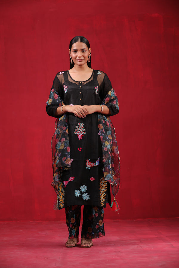 Begum Black multi coloured hand embroidered kurta set